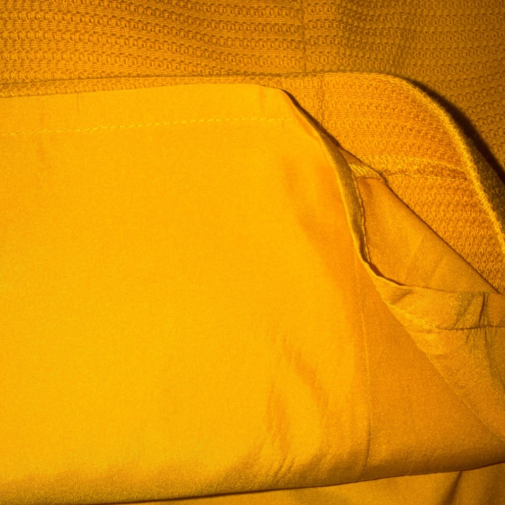 Ann Taylor Yellow Pencil Skirt - Picture 4 of 7